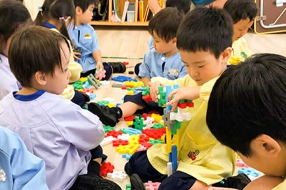 ミックスエイジプログラム（縦割り） 異学年との交流から、協調性を学ぶ